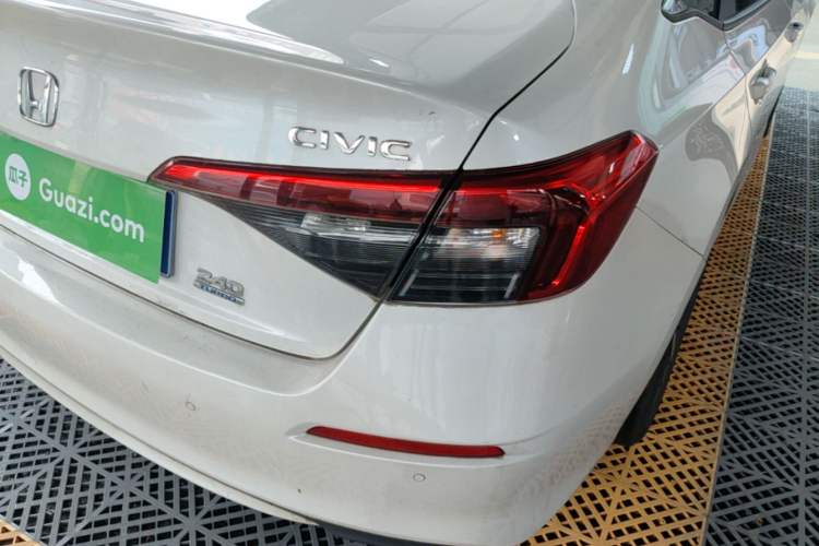 Used Honda Civic 2023 240TURBO CVT Dynamic Edition Right Rear Taillight