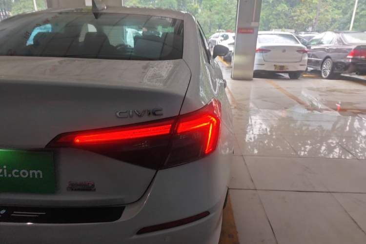 Used Honda Civic 2023 240TURBO CVT Dynamic Edition Right Rear Taillight