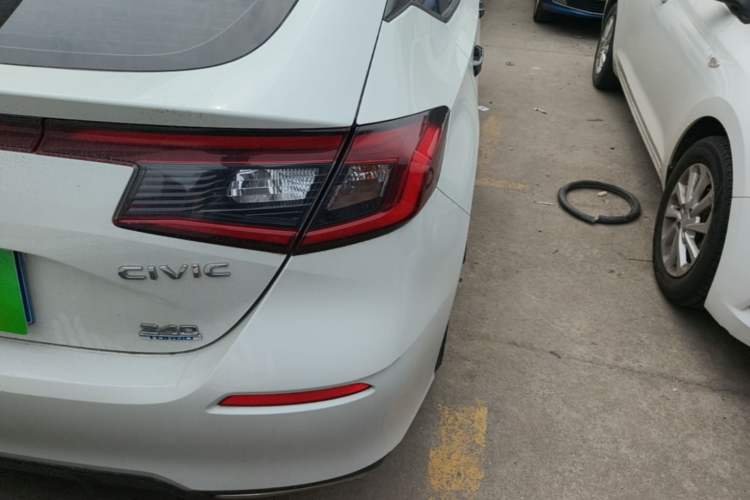 Used Honda Civic 2023 HATCHBACK 240TURBO CVT Extreme Edition Right Rear Taillight