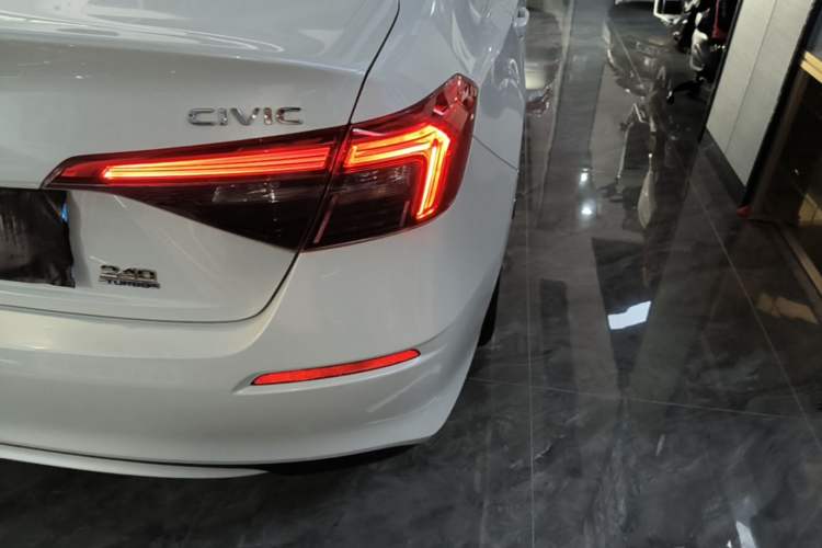 Used Honda Civic 2023 240TURBO CVT Dynamic · Center Stage Special Edition Right Rear Taillight
