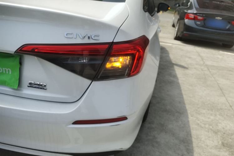 Used Honda Civic 2023 240TURBO CVT Dynamic · Center Stage Special Edition Right Rear Taillight