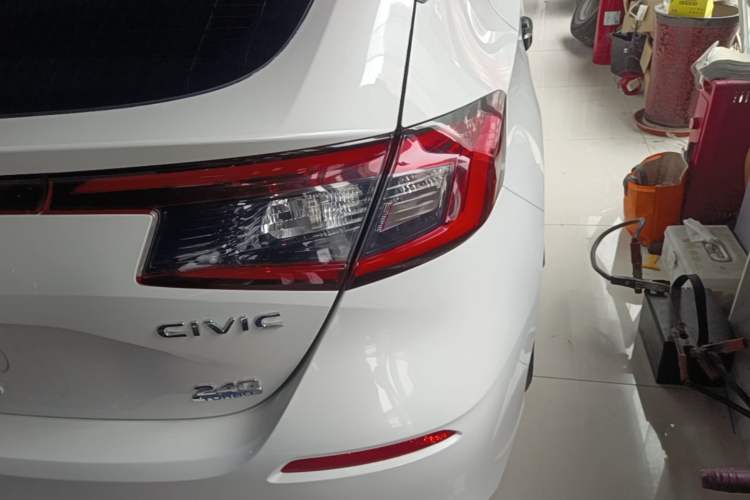 Used Honda Civic 2023 HATCHBACK 240TURBO CVT Extreme Edition Right Rear Taillight