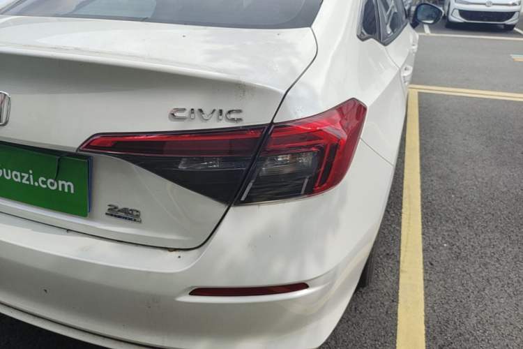 Used Honda Civic 2023 240TURBO CVT Dynamic Edition Right Rear Taillight