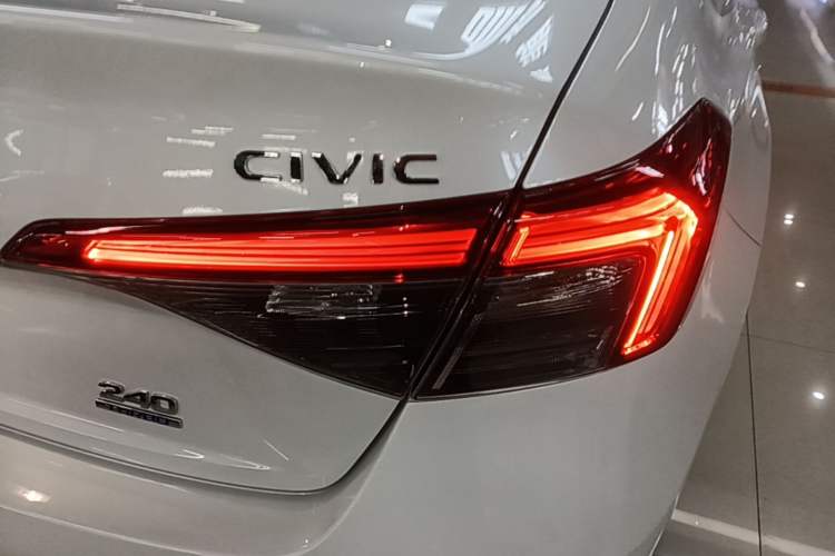 Used Honda Civic 2023 240TURBO CVT Dynamic Edition Right Rear Taillight