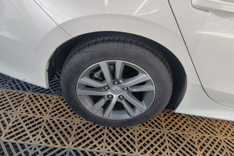 Used Honda Civic 2023 240TURBO CVT Dynamic Edition Right Rear Wheel Hub