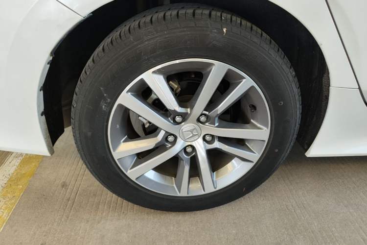 Used Honda Civic 2023 240TURBO CVT Dynamic Edition Right Rear Wheel Hub