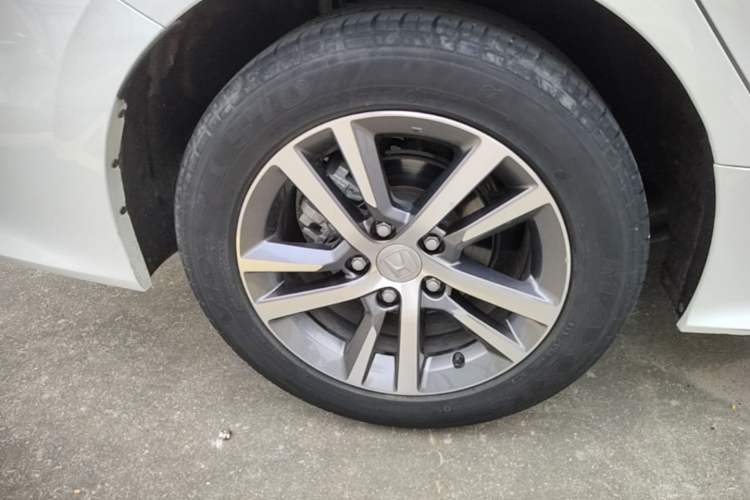 Used Honda Civic 2023 240TURBO CVT Dynamic Edition Right Rear Wheel Hub