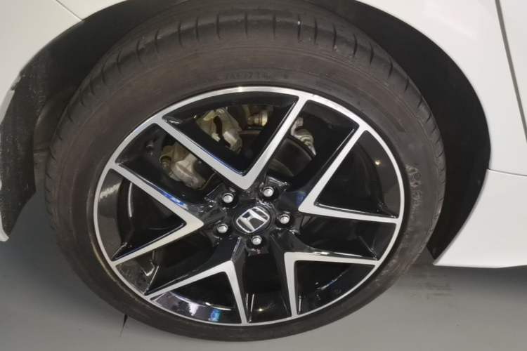 Used Honda Civic 2023 HATCHBACK 240TURBO Manual Extreme Edition Right Rear Wheel Hub
