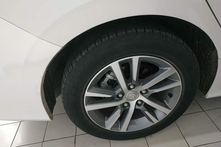 Used Honda Civic 2023 240TURBO CVT Dynamic Edition Right Rear Wheel Hub