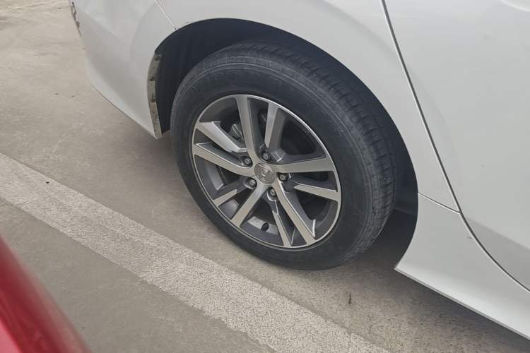Used Honda Civic 2023 240TURBO CVT Dynamic Edition Right Rear Wheel Hub