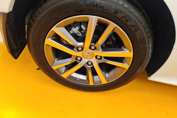 Used Honda Civic 2023 240TURBO CVT Dynamic Edition Right Rear Wheel Hub