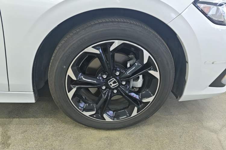 Used Honda Civic 2023 2.0L eHEV Sharp Edition Right Rear Wheel Hub