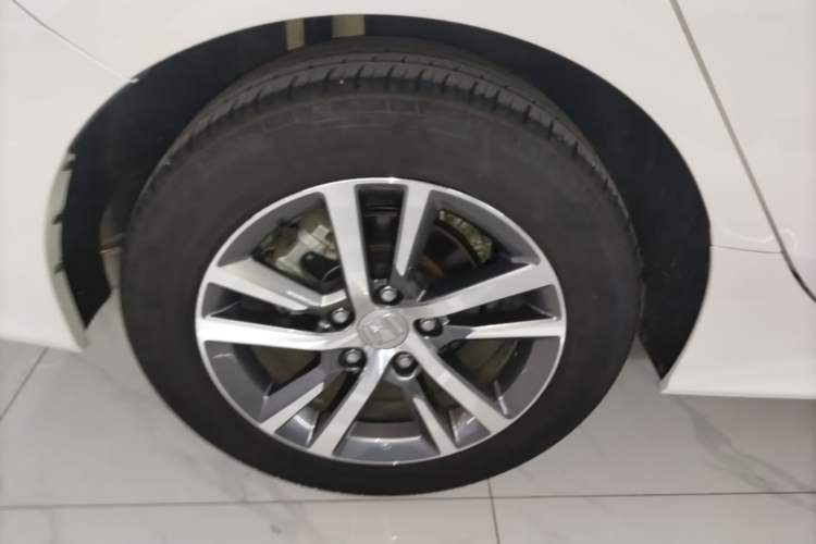 Used Honda Civic 2023 240TURBO CVT Dynamic Edition Right Rear Wheel Hub