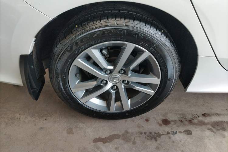 Used Honda Civic 2023 240TURBO CVT Dynamic Edition Right Rear Wheel Hub