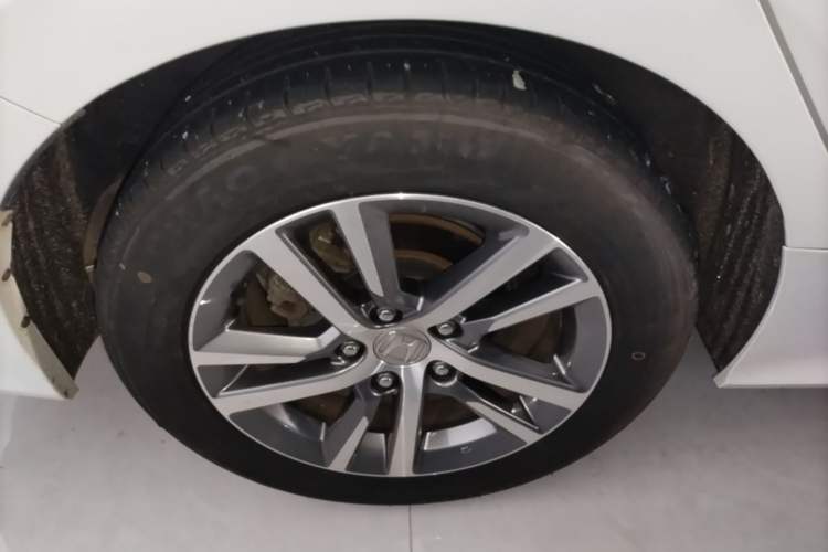 Used Honda Civic 2023 240TURBO CVT Dynamic Edition Right Rear Wheel Hub