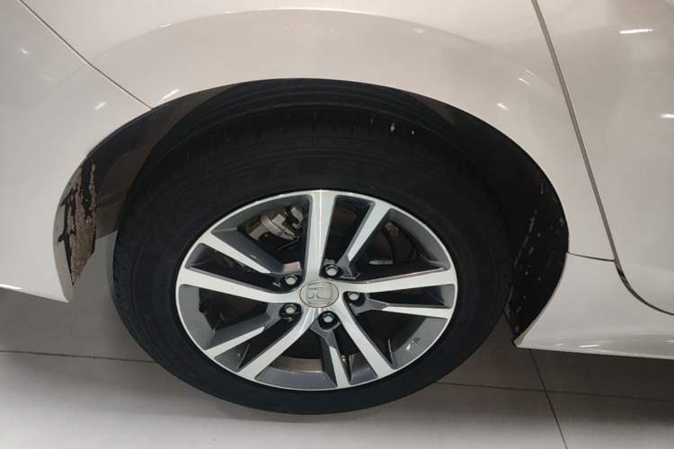 Used Honda Civic 2023 240TURBO CVT Dynamic Edition Right Rear Wheel Hub