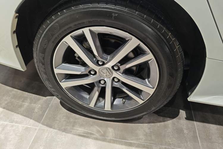 Used Honda Civic 2023 240TURBO CVT Dynamic Edition Right Rear Wheel Hub