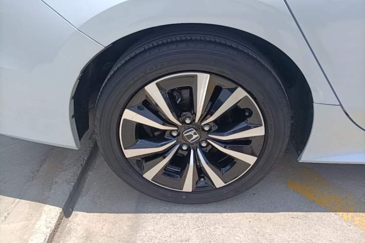 Used Honda Civic 2023 2.0L eHEV Pioneer Edition Right Rear Wheel Hub
