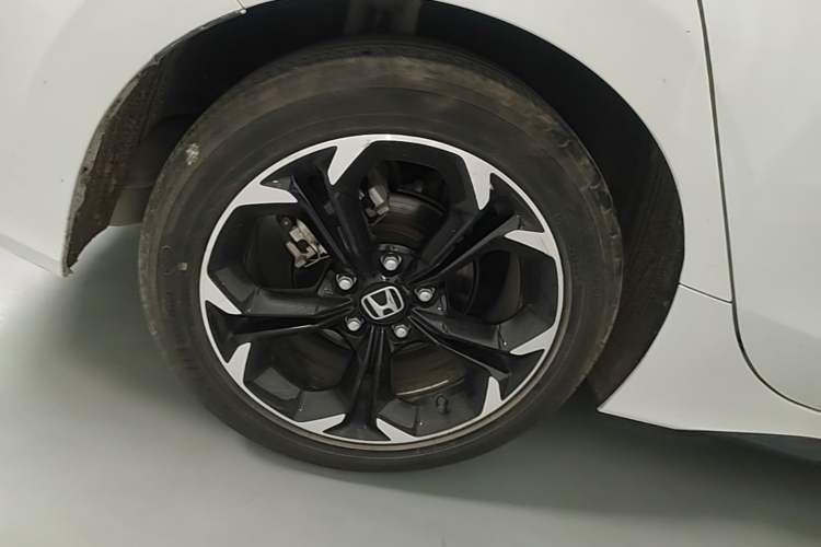 Used Honda Civic 2023 HATCHBACK 240TURBO CVT Extreme Edition Right Rear Wheel Hub