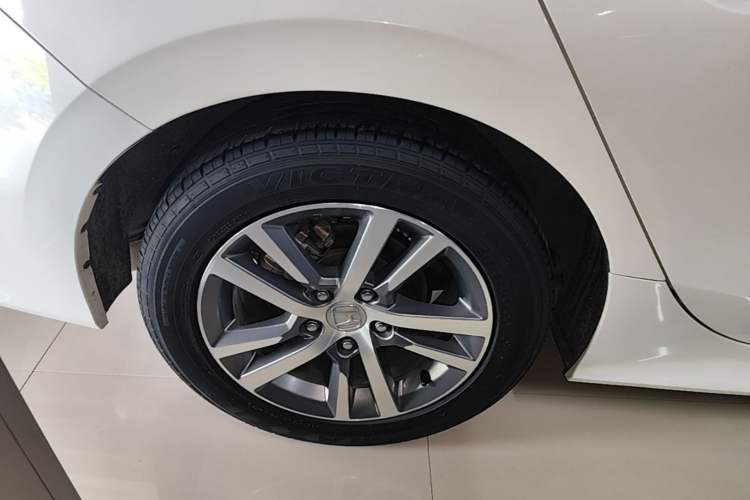 Used Honda Civic 2023 240TURBO CVT Dynamic Edition Right Rear Wheel Hub