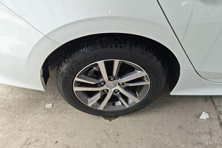 Used Honda Civic 2023 240TURBO CVT Dynamic Edition Right Rear Wheel Hub
