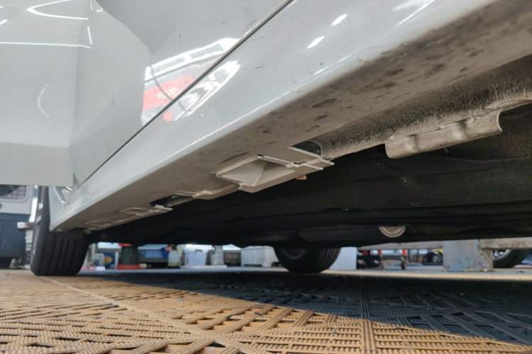 Used Honda Civic 2023 240TURBO CVT Dynamic Edition Right Side Sill