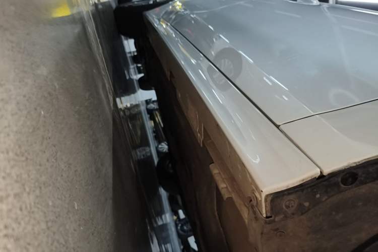 Used Honda Civic 2023 240TURBO CVT Dynamic Edition Right Side Sill