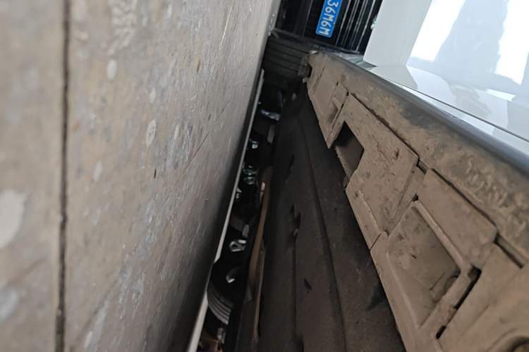 Used Honda Civic 2023 HATCHBACK 2.0L eHEV Extreme Control Edition Right Side Sill