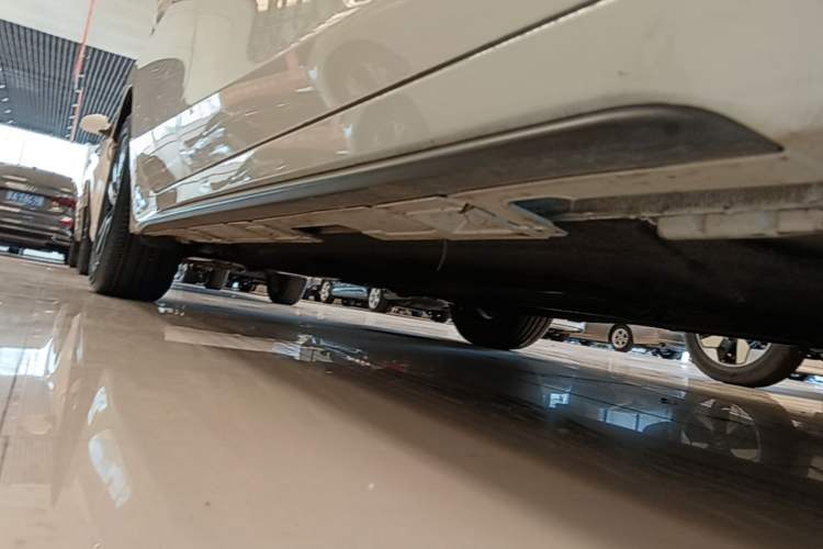 Used Honda Civic 2023 HATCHBACK 240TURBO CVT Zhiyue Edition Right Side Sill