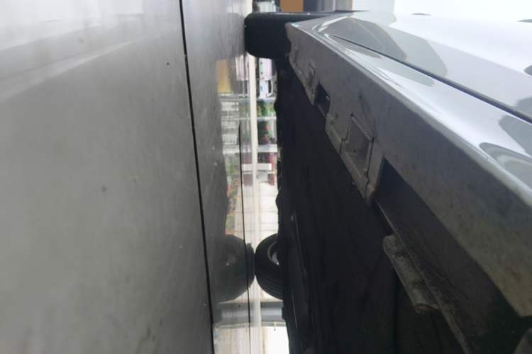Used Honda Civic 2023 240TURBO CVT Dynamic Edition Right Side Sill