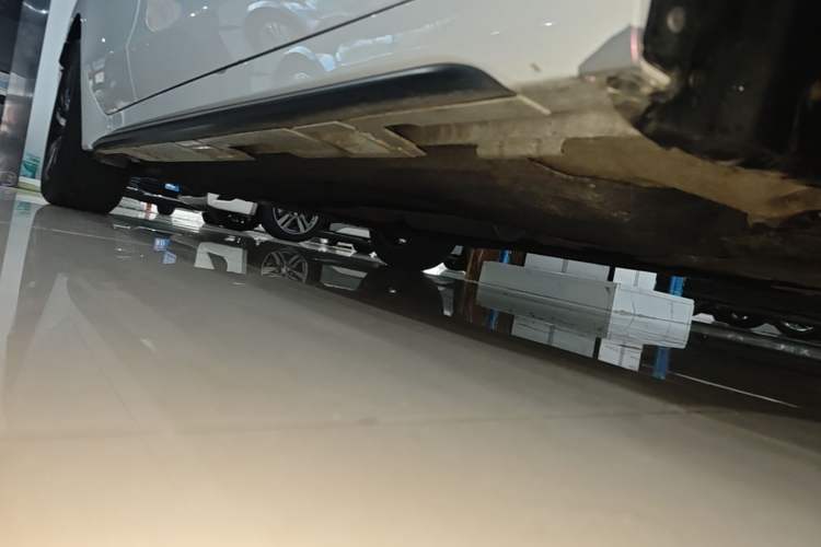 Used Honda Civic 2023 HATCHBACK 240TURBO CVT Zhiyue Edition Right Side Sill