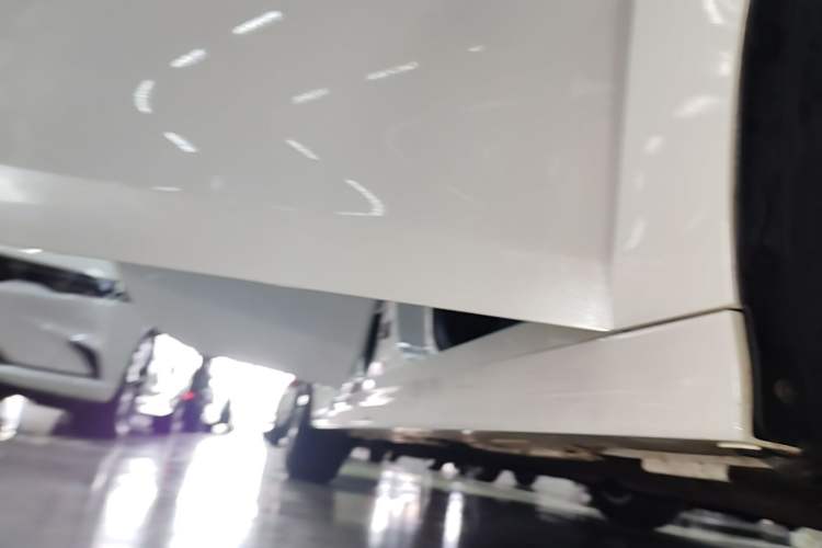 Used Honda Civic 2023 240TURBO CVT Dynamic · Center Stage Special Edition Right Side Sill