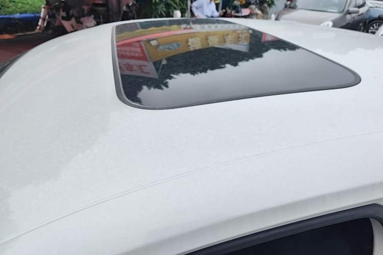 Used Honda Civic 2023 240TURBO CVT Dynamic · Center Stage Special Edition Roof