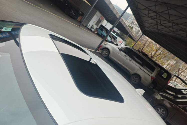 Used Honda Civic 2023 240TURBO CVT Dynamic Edition Roof
