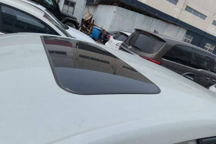 Used Honda Civic 2023 HATCHBACK 240TURBO CVT Extreme Edition Roof
