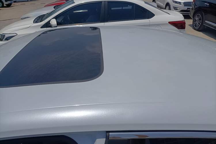 Used Honda Civic 2023 2.0L eHEV Pioneer Edition Roof