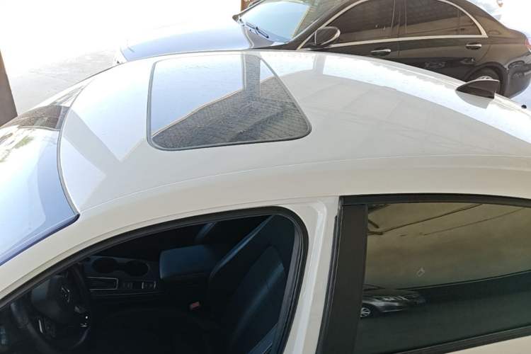 Used Honda Civic 2023 HATCHBACK 240TURBO CVT Extreme Edition Roof