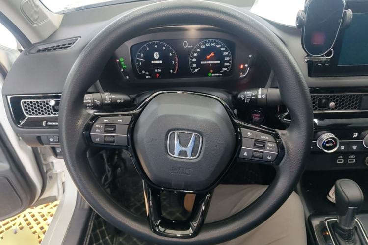 Used Honda Civic 2023 240TURBO CVT Dynamic Edition Steering Wheel