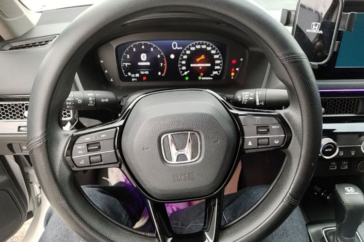 Used Honda Civic 2023 240TURBO CVT Dynamic Edition Steering Wheel