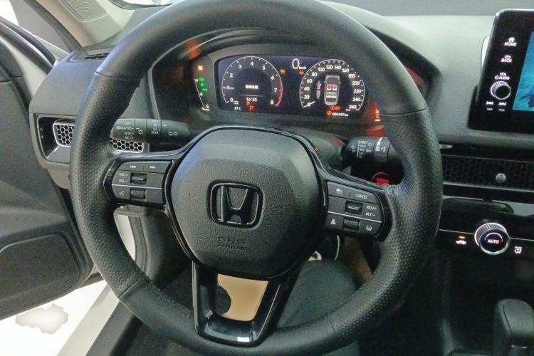 Used Honda Civic 2023 240TURBO CVT Dynamic Edition Steering Wheel