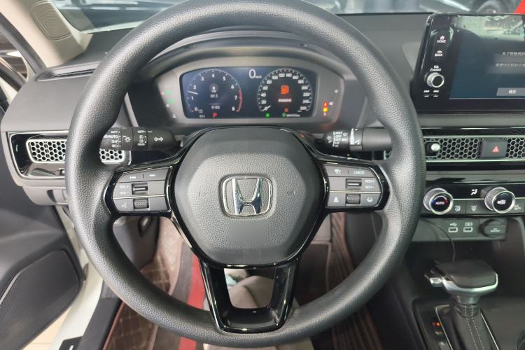 Used Honda Civic 2023 240TURBO CVT Dynamic Edition Steering Wheel