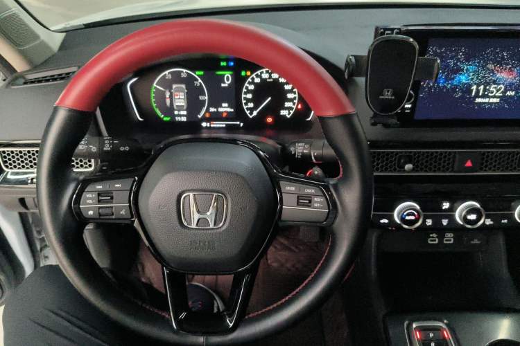 Used Honda Civic 2023 2.0L eHEV Pioneer Edition Steering Wheel
