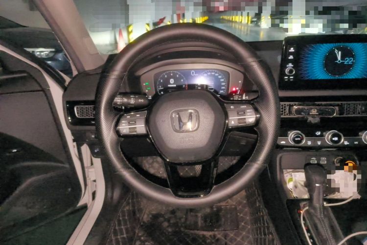 Used Honda Civic 2023 240TURBO CVT Dynamic Edition Steering Wheel