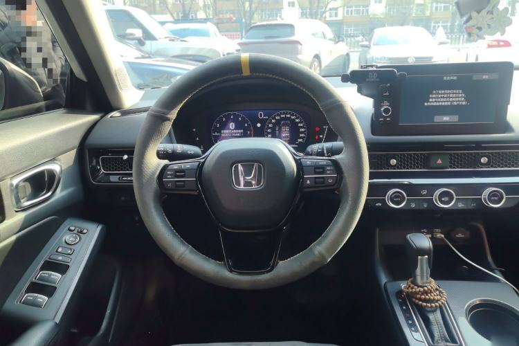 Used Honda Civic 2023 240TURBO CVT Dynamic Edition Steering Wheel