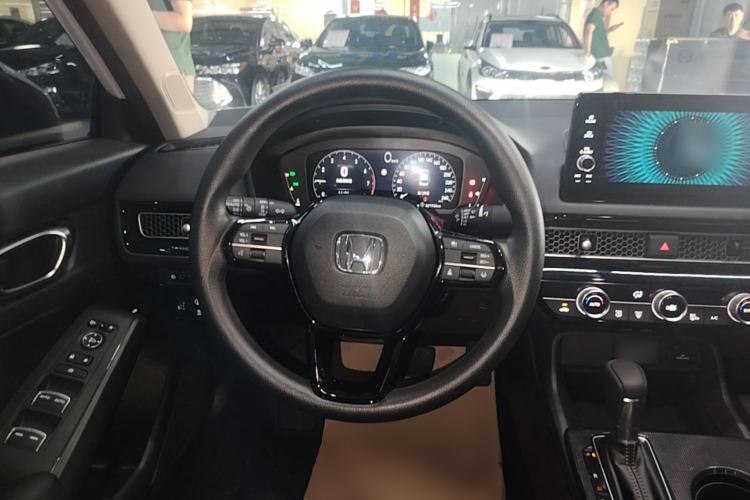 Used Honda Civic 2023 240TURBO CVT Dynamic Edition Steering Wheel