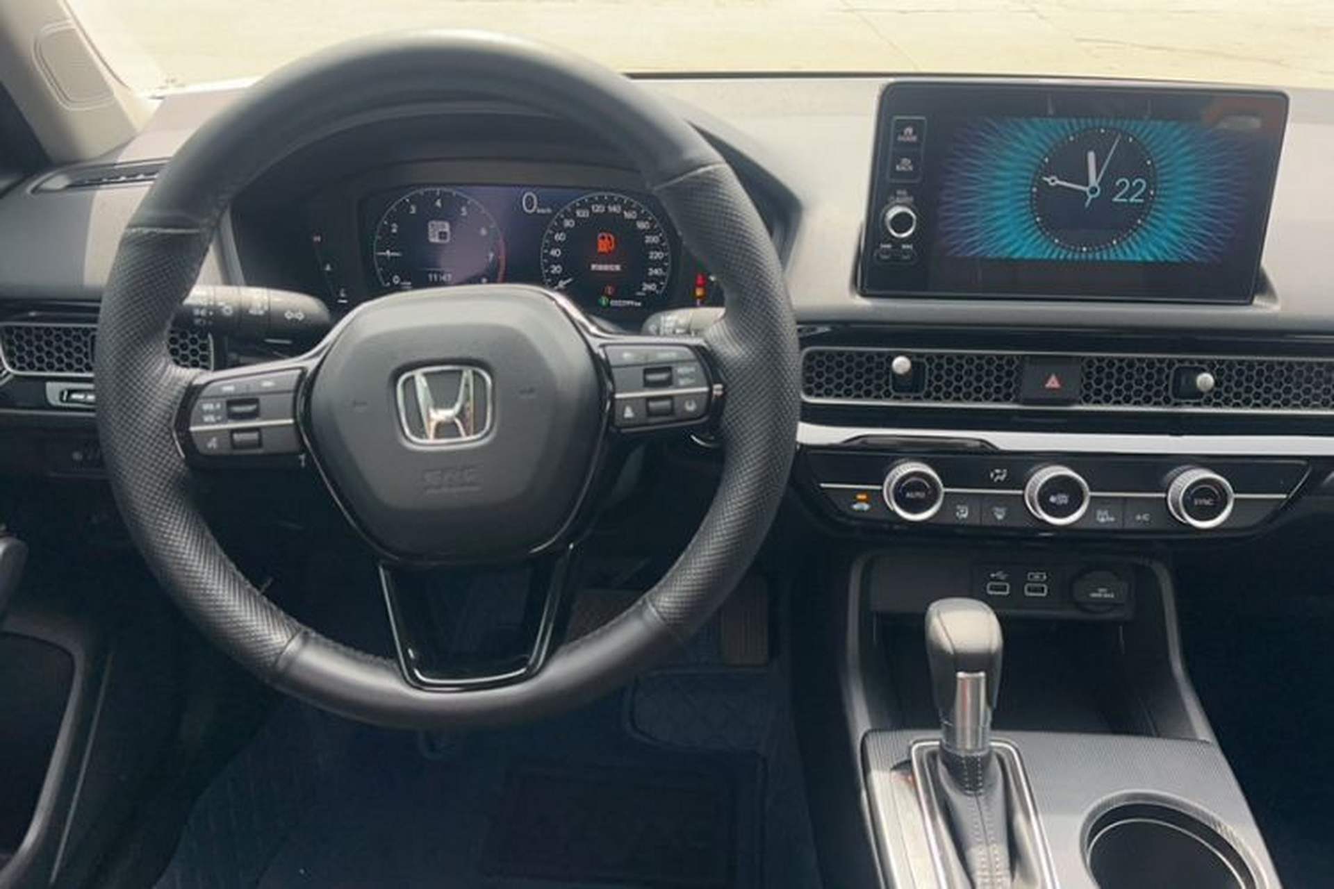 Used Honda Civic 2023 240TURBO CVT Dynamic Edition Steering Wheel