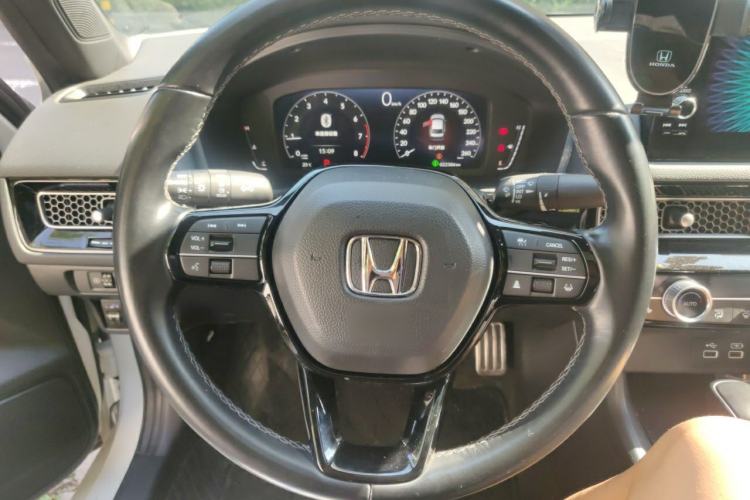 Used Honda Civic 2023 240TURBO CVT Dynamic Edition Steering Wheel