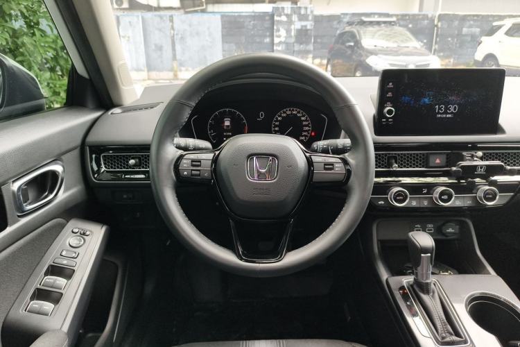 Used Honda Civic 2023 HATCHBACK 240TURBO CVT Zhiyue Edition Steering Wheel