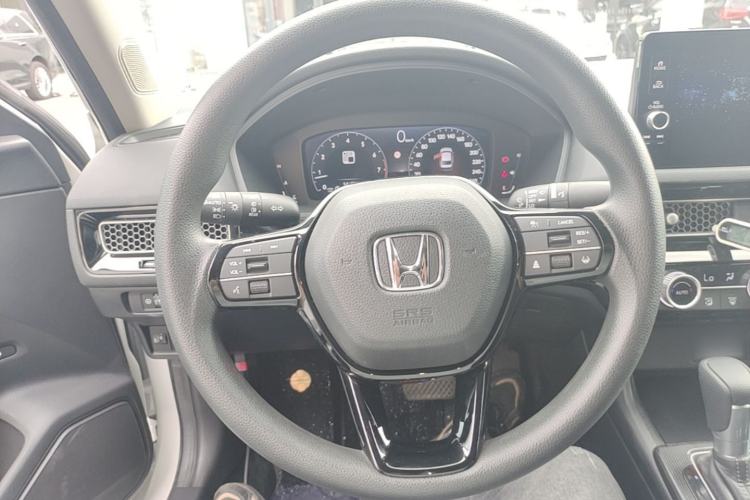 Used Honda Civic 2023 240TURBO CVT Dynamic Edition Steering Wheel
