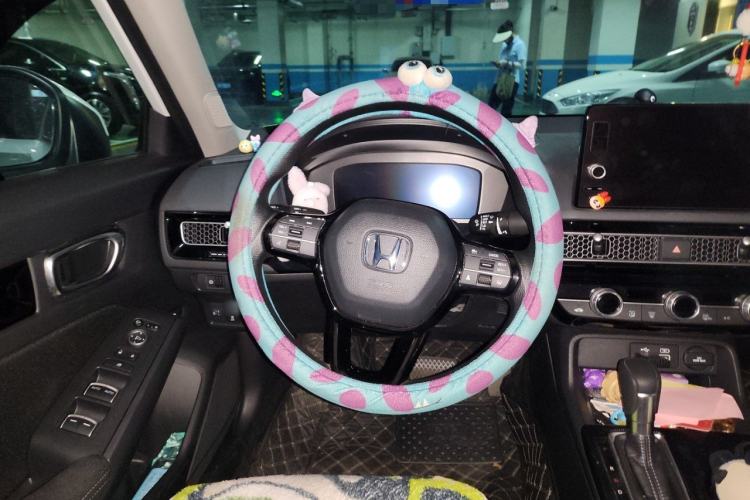 Used Honda Civic 2023 240TURBO CVT Dynamic Edition Steering Wheel